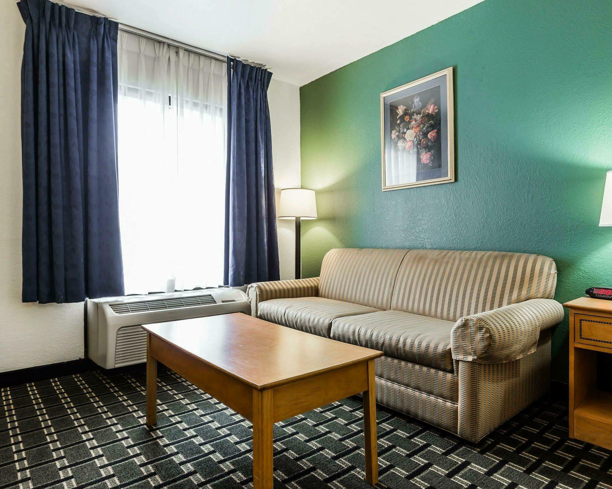 Quality Inn Coliseum North Charleston Dış mekan fotoğraf
